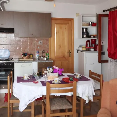 Adelita Apartman *