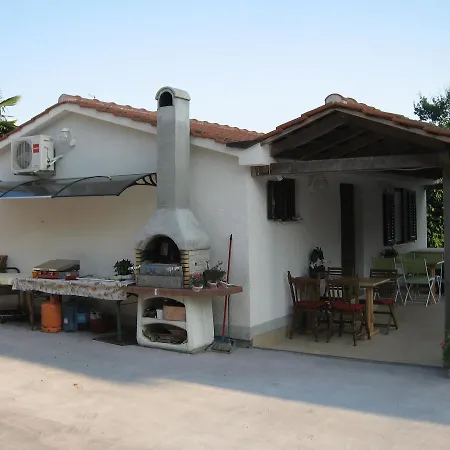 Adelita Apartman *