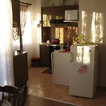 Adelita * פורץ